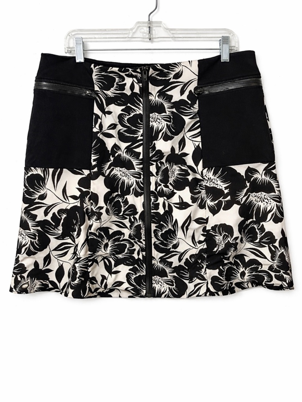 Worthington Black & White Floral A-Line Mini Skirt 12 Front Zip Zipper Pocket